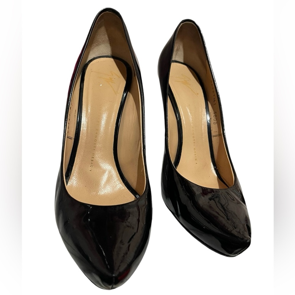 Giuseppe Zanotti